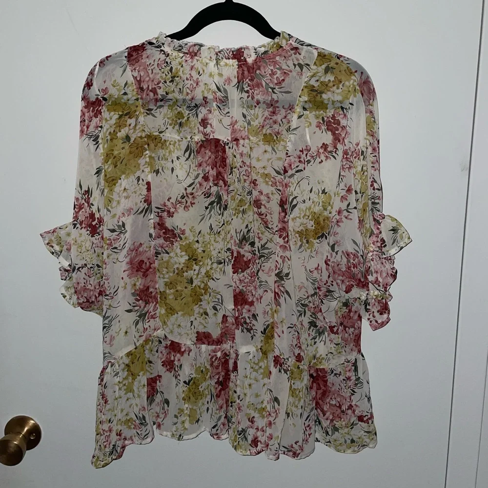 Umgee Floral Ruffle Blouse - Picture 3 of 3